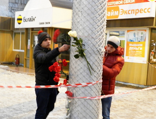 Волгоград, 30 декабря 2013 г. На месте взрыва в троллейбусе у Качинского рынка. Фото Татьяны Филимоновой для "Кавказского узла"