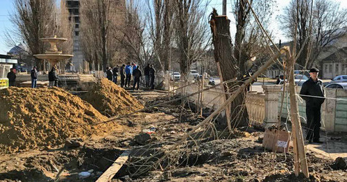 Строительство многоэтажного дома в районе улицы генерала Омарова. Махачкала, 12 декабря 2016 г. Фото Патимат Махмудовой для "Кавказского узла"