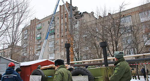 На месте взрыва многоэтажного дома в Шахтах. 14 января 2019 г. Фото Вячеслава Прудникова для "Кавказского узла"