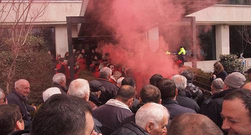 Участники митинга. Тбилиси, 20 марта 2019 г. Фото Беслана Кмузова для "Кавказского узла"