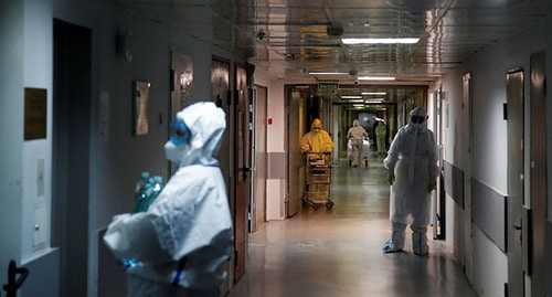 Больничный коридор. Фото: REUTERS/Maxim Shemetov