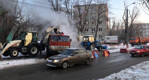 Ликвидация аварии на  на тепловой сети в Ростове-на-Дону. Фото пресс-службы администрации Ростова-на-Дону https://rostov-gorod.ru/press_room/news/8891/119685/