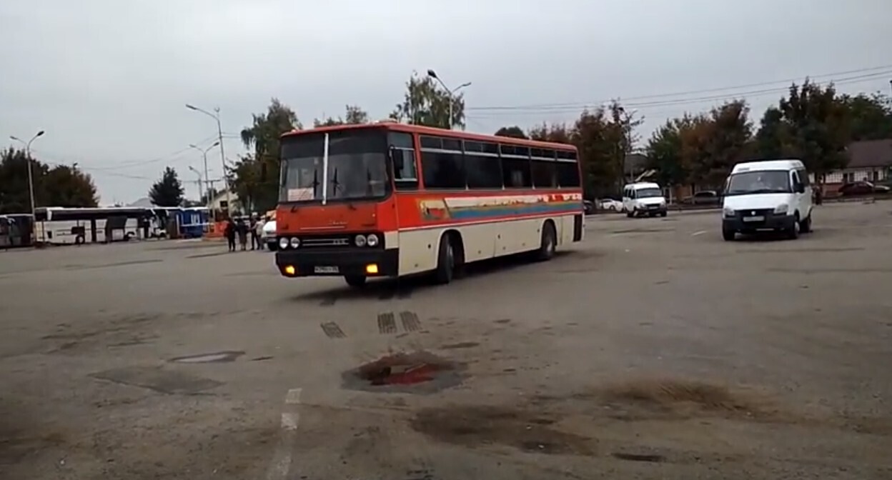 Кавказский Узел | Автовокзал в Нальчике решено снести вопреки протестам  жителей