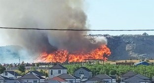 Дым от горящей свалки на горе Щелба. 13 июня 2024 г. Фото корреспондента "Кавказского узла"