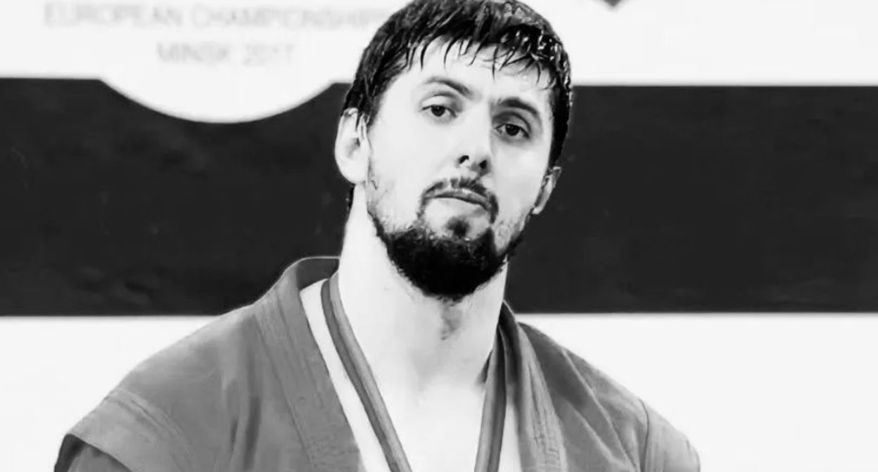 Аслан Камбиев. Скриншот фото https://playbookpro.ru/photo/gazeta-yuga-nalchik?utm_medium=organic&utm_source=yandexsmartcameraю Аслан Камбиев. Скриншот фото https://playbookpro.ru/photo/gazeta-yuga-nalchik?utm_medium=organic&utm_source=yandexsmartcameraю