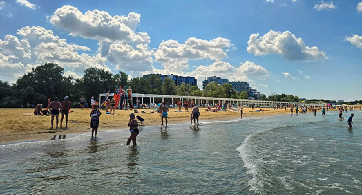 Пляж в Анапе. Фото: Юрий Озаровский https://vk.com/seaoz?z=photo-145347798_457420118%2Fwall-145347798_300315 Пляж в Анапе. Фото: Юрий Озаровский https://vk.com/seaoz?z=photo-145347798_457420118%2Fwall-145347798_300315